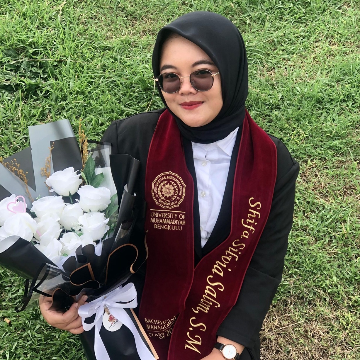 Jurus Jitu Shifa Meraih Cumlaude Sebagai Lulusan Terbaik Universitas