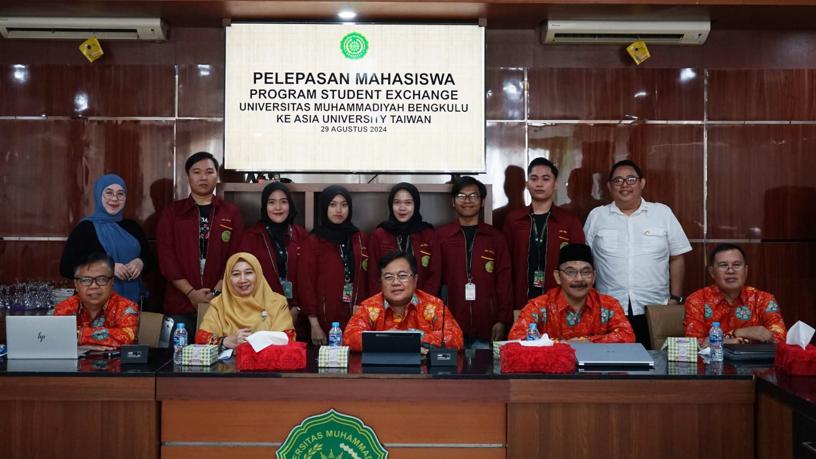 Enam Mahasiswa UMB Kuliah Satu Semester di Asia University