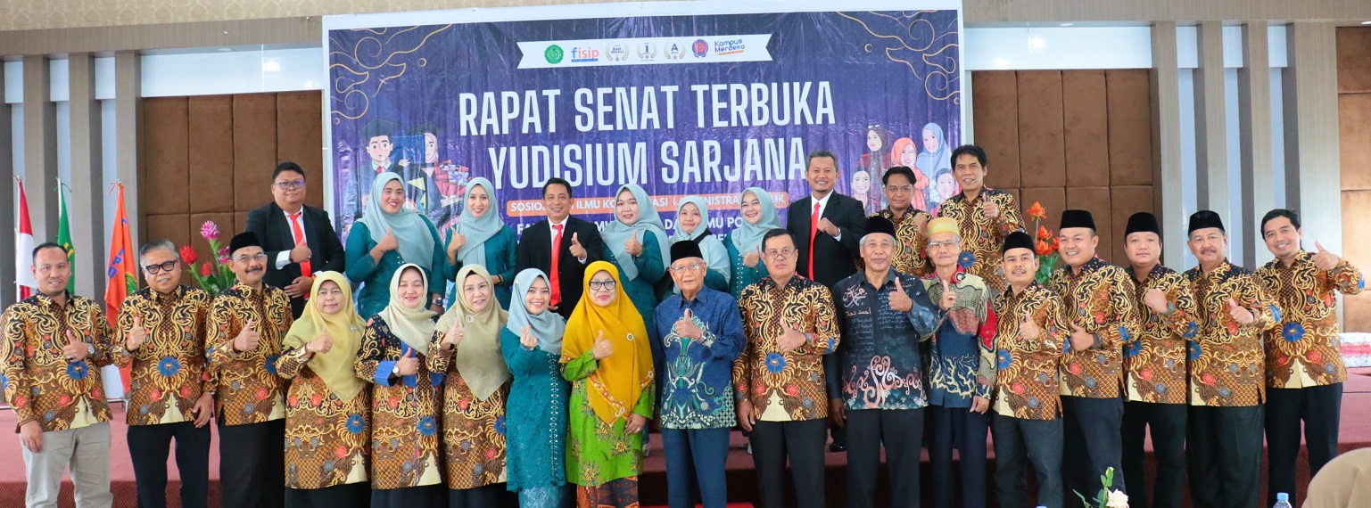 Desi Putri Lulusan Terbaik FISIP Periode Mei 2025