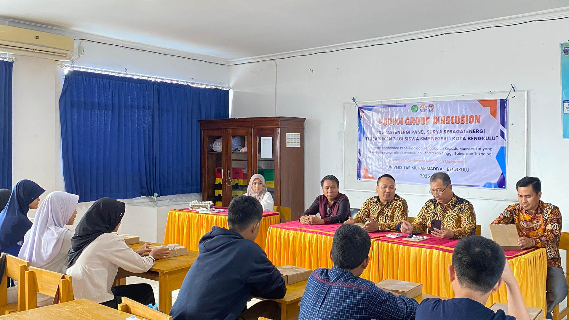 UM Bengkulu Dorong Siswa Manfaatkan Energi Terbarukan