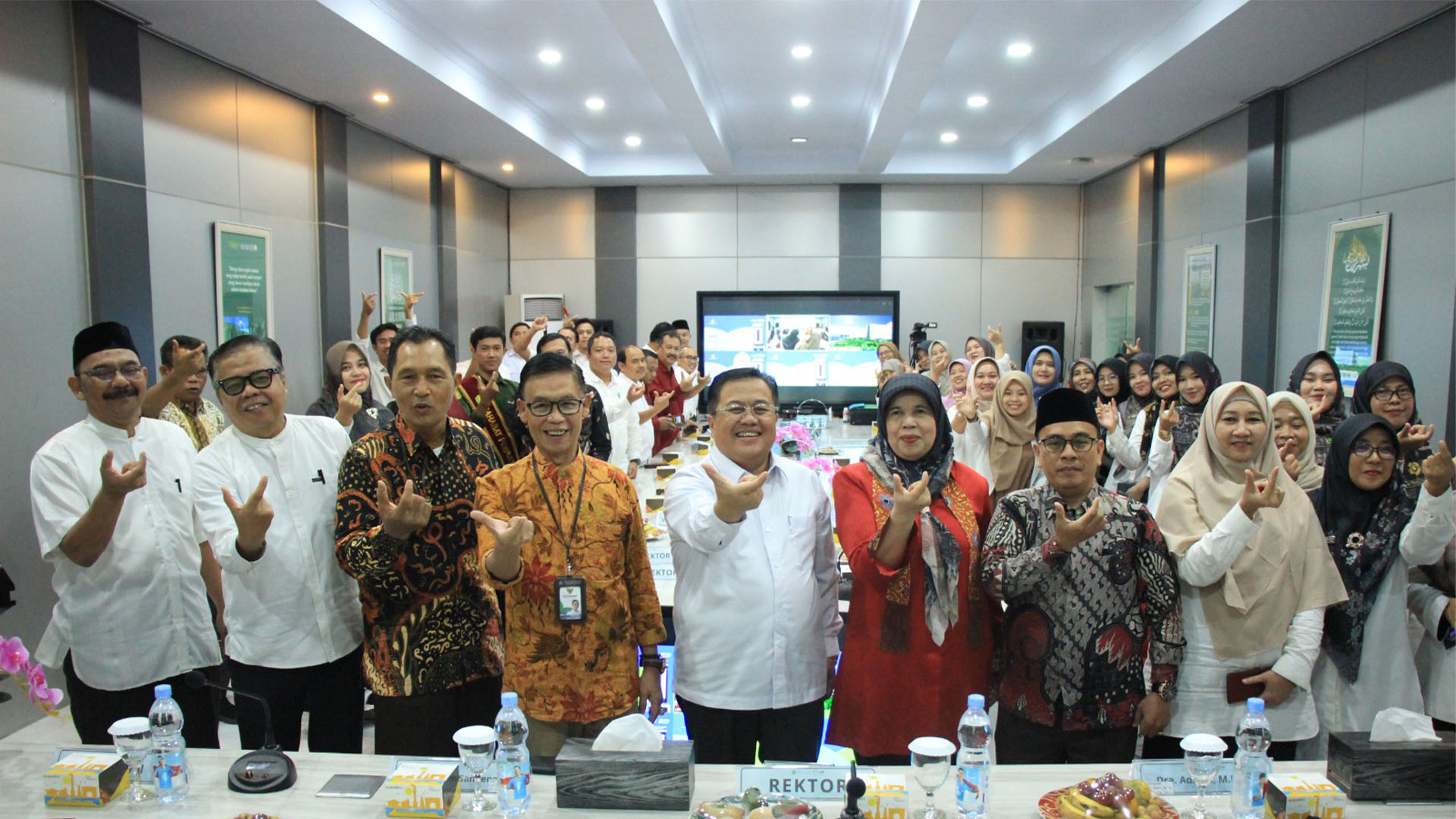 UPT Perpustakaan UM Bengkulu Jalani Asesmen Lapangan 
Rektor: “Perpustakaan bukan gudang buku, tapi ruang untuk membangun budaya literasi”