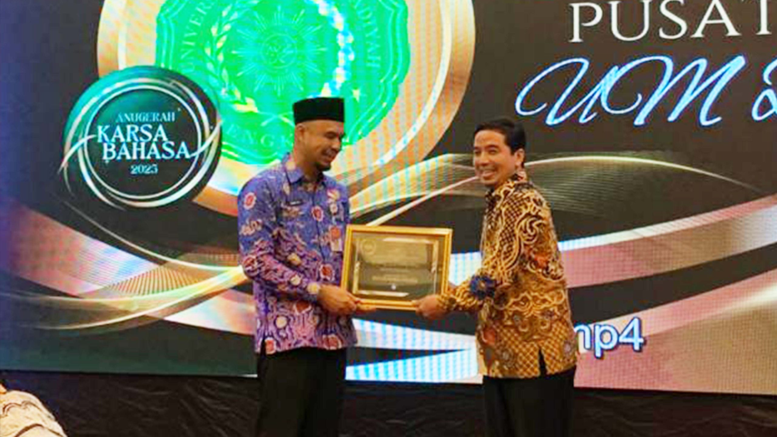 Prestasi Membanggakan! Pusat Bahasa UMB Raih Penghargaan BIPA Terbaik Provinsi Bengkulu 2025